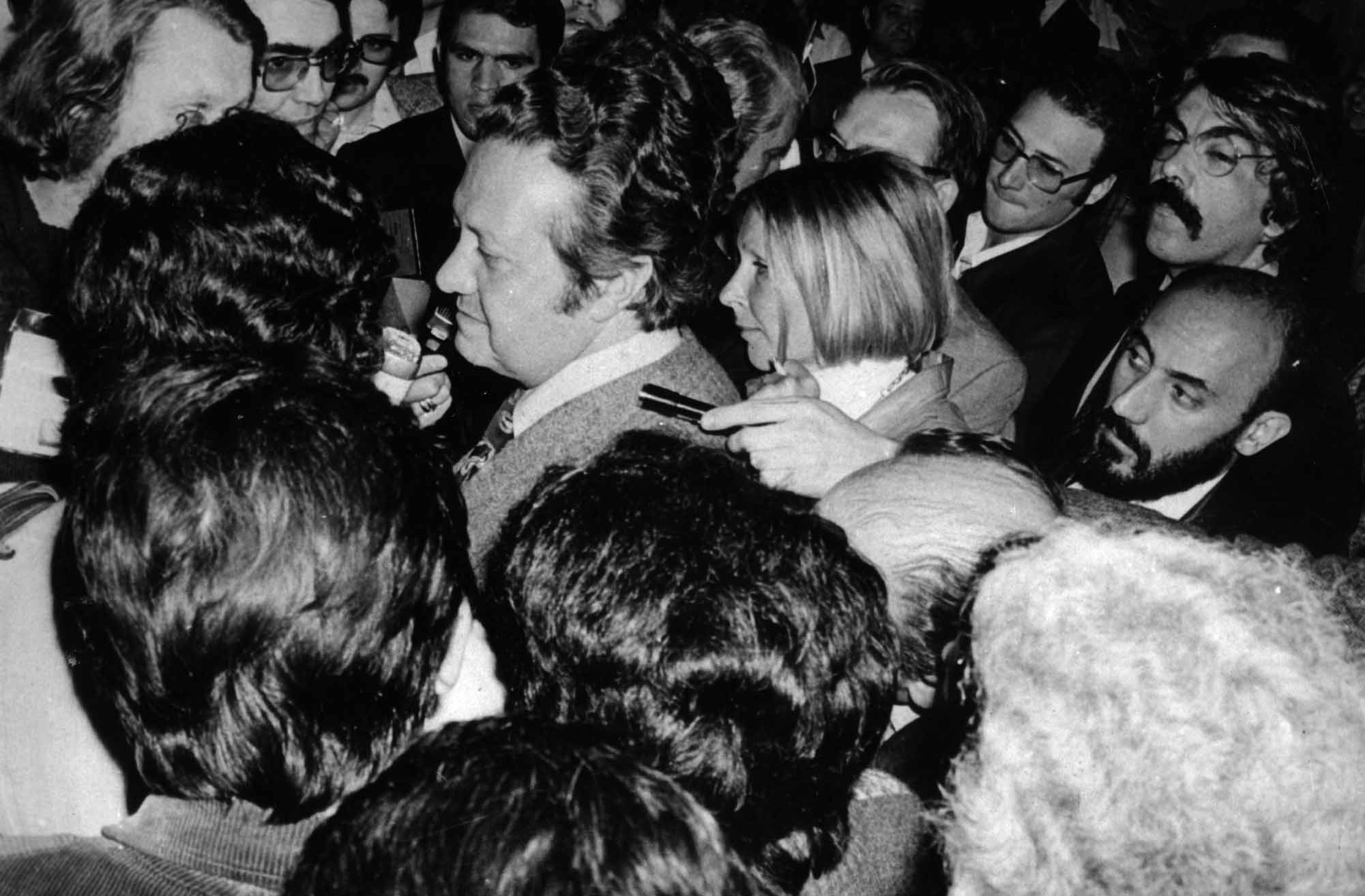 Mário Soares na Gulbenkian, 25 de Abril de 1975